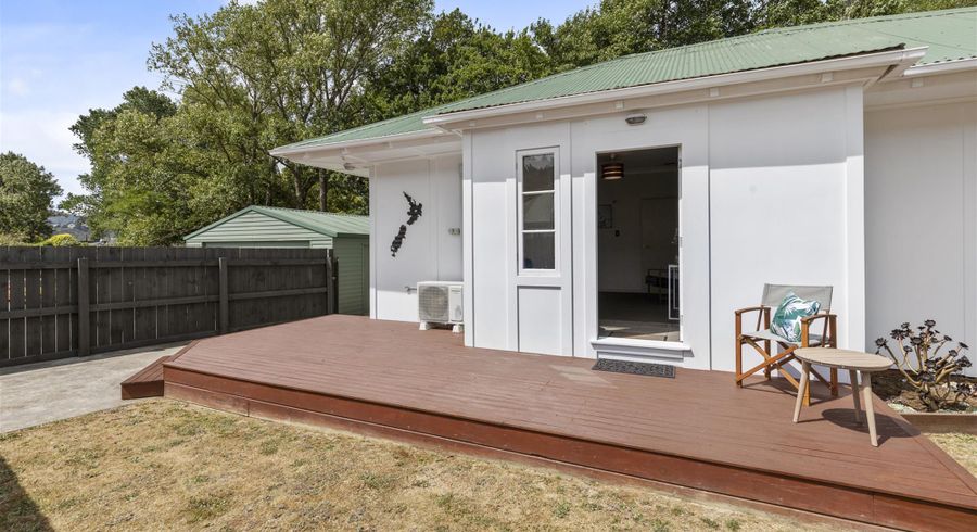  at 18 Young Grove, Stokes Valley, Lower Hutt