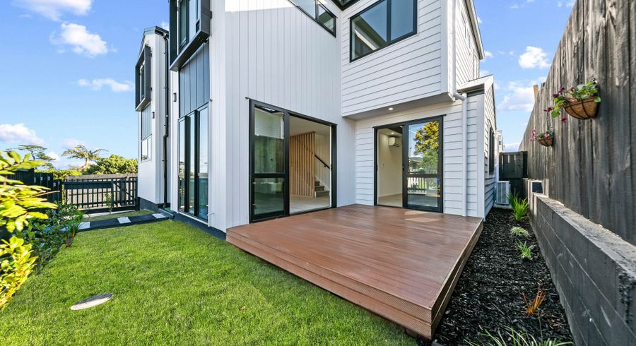  at Lot 1/6 Pikitea Road, Mangere Bridge, Manukau City, Auckland