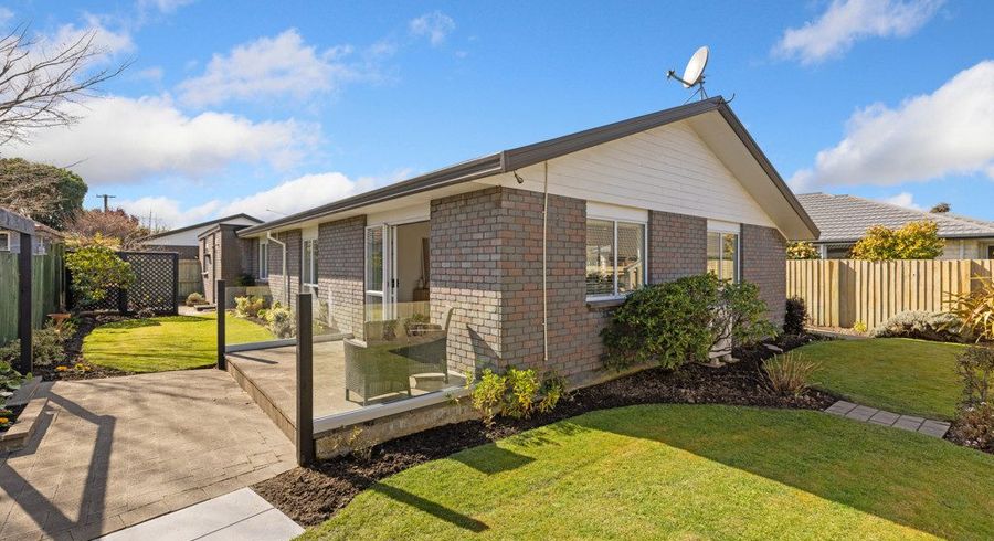  at 2/104 Hoon Hay Road, Hoon Hay, Christchurch City, Canterbury