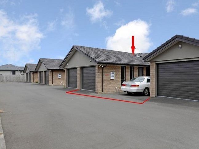  at 2/15 Albert Street, Hamilton East, Hamilton, Waikato