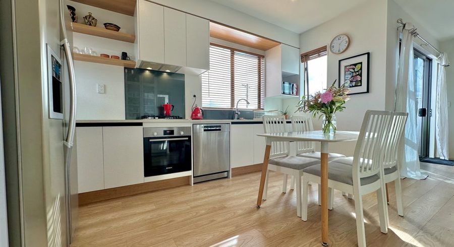  at 1/4 Edgerton Road, Te Atatu Peninsula, Waitakere City, Auckland