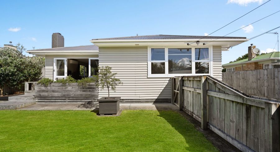  at 16 Minifie Avenue, Melville, Hamilton, Waikato