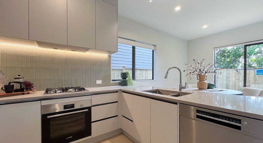  at 46D Tiroroa Avenue, Te Atatu South, Waitakere City, Auckland