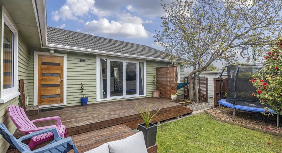  at 1/204 Greers Road, Bryndwr, Christchurch City, Canterbury