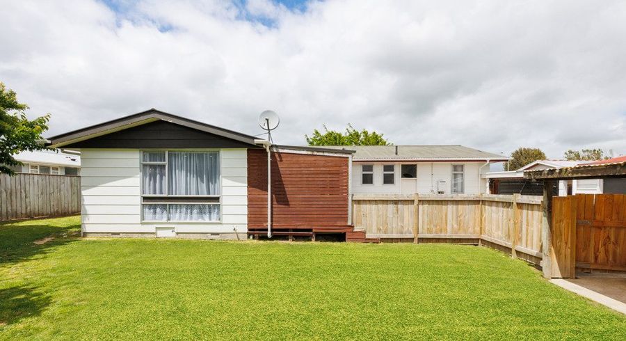  at 9 Waihi Place, Westbrook, Palmerston North, Manawatu / Whanganui