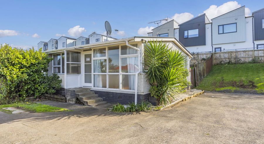  at 2/43 Hamlin Road, Mount Wellington, Auckland City, Auckland