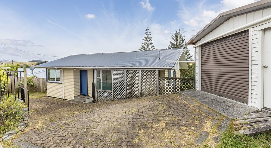  at 2 Mark Avenue, Paparangi, Wellington