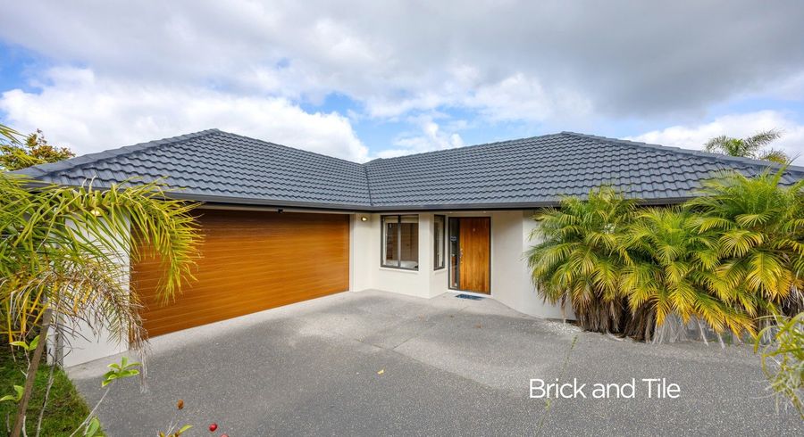  at 6 Lough Derg Place, Pinehill, Auckland
