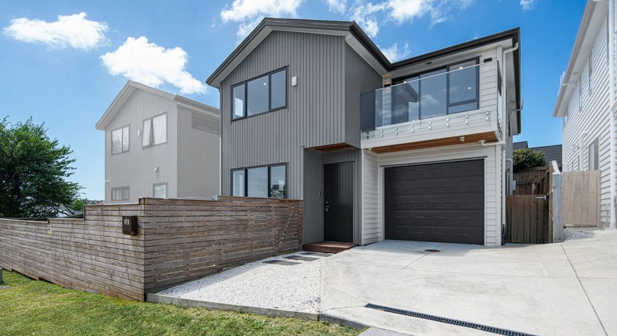  at 2A Askew Place, Farm Cove, Manukau City, Auckland