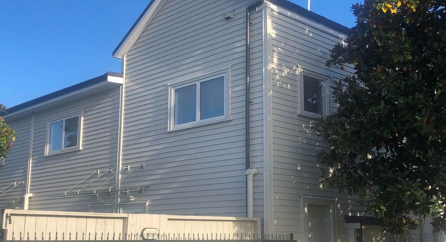  at 1/99 Mays Road, Te Papapa, Auckland