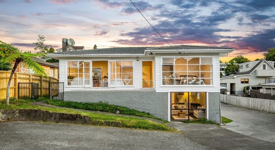  at 9 Wilson Road, Glen Eden, Waitakere City, Auckland