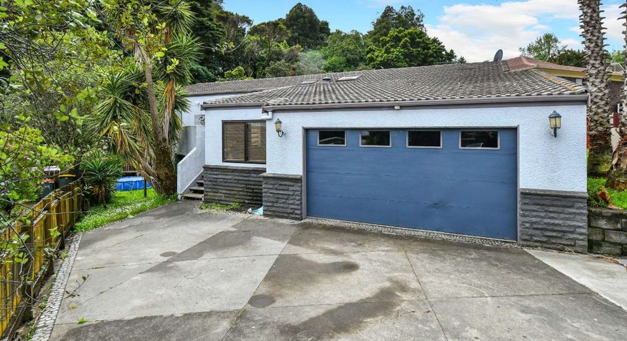  at 11 Idesia Place, Totara Heights, Manukau City, Auckland