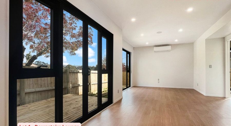  at 3 Farwood Drive, Henderson, Waitakere City, Auckland