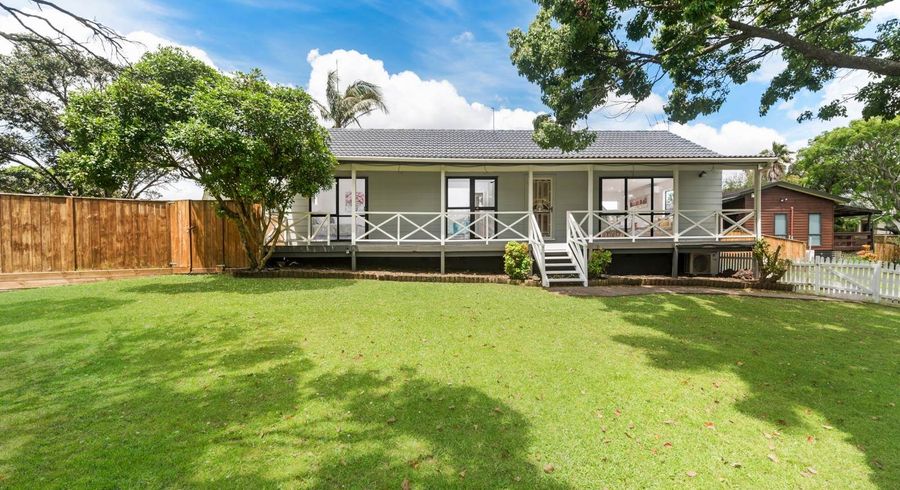  at 166 Carnoustie Drive, Wattle Downs, Manukau City, Auckland