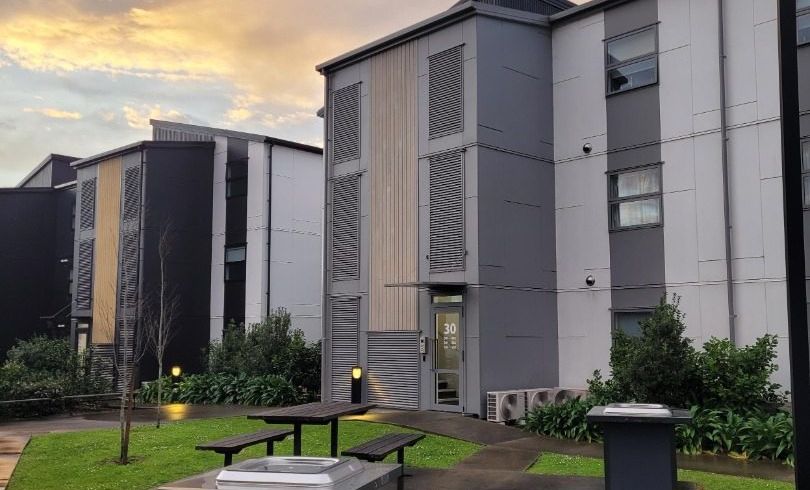  at 202/28 Shortfin Place, Flat Bush, Manukau City, Auckland