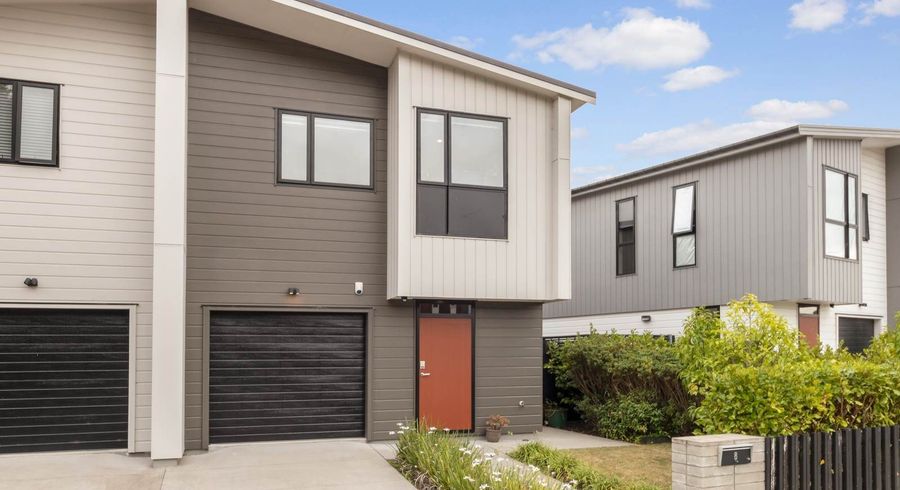  at 8 Kauri Amber Road, Westgate, Waitakere City, Auckland