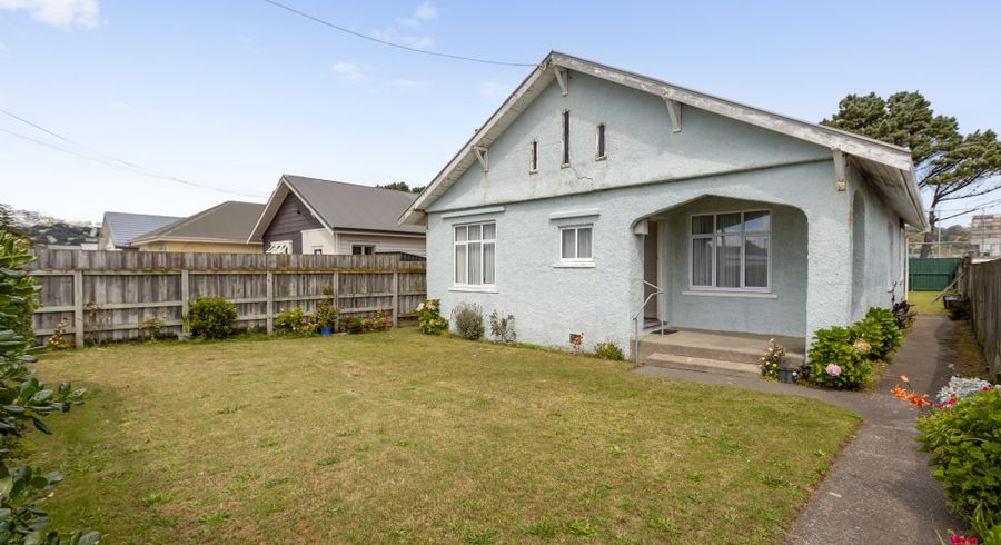  at 390 Broadway, Miramar, Wellington, Wellington