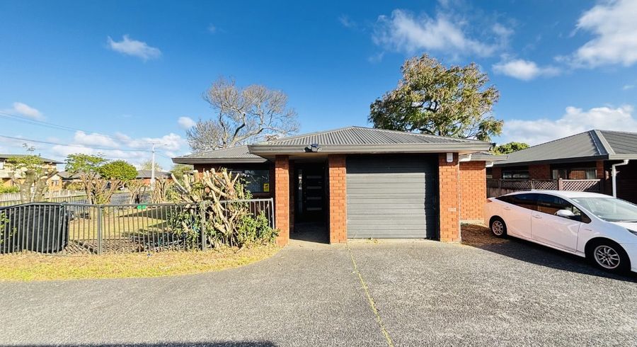  at 21 Robertson Road, Favona, Manukau City, Auckland