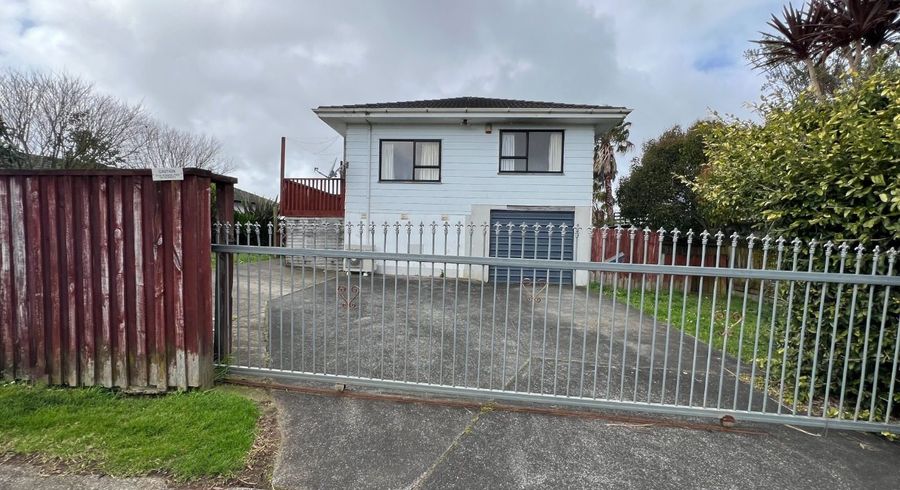  at 8 Southview Place, Wattle Downs, Manukau City, Auckland