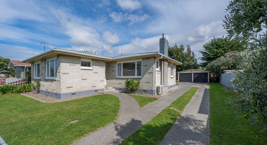  at 66 Clarence Cox Crescent, Pirimai, Napier