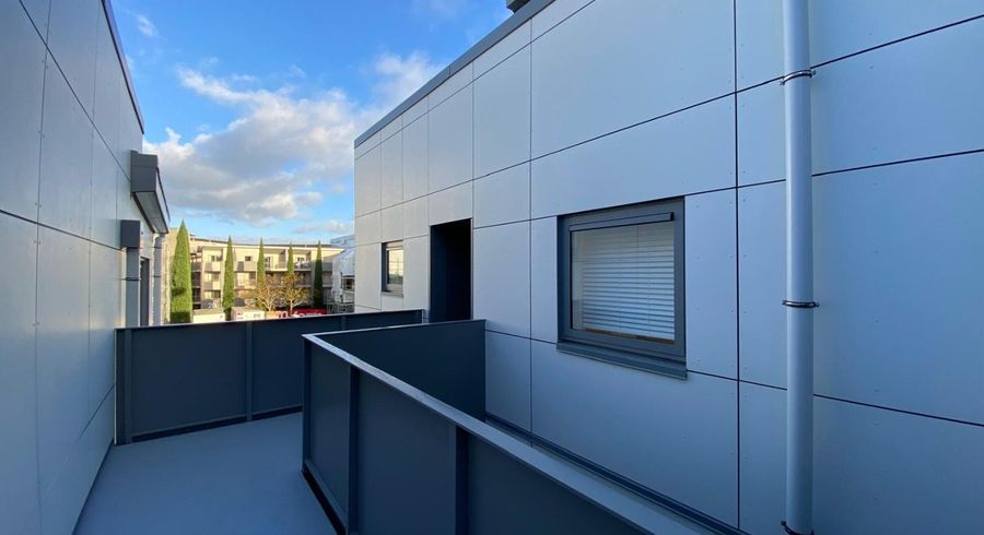  at 2E/11 St Lukes Garden Apartments, Mount Albert, Auckland City, Auckland