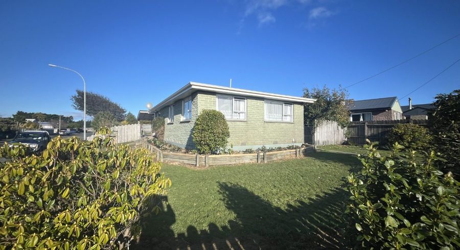  at 71 Avon Road, Clifton, Invercargill