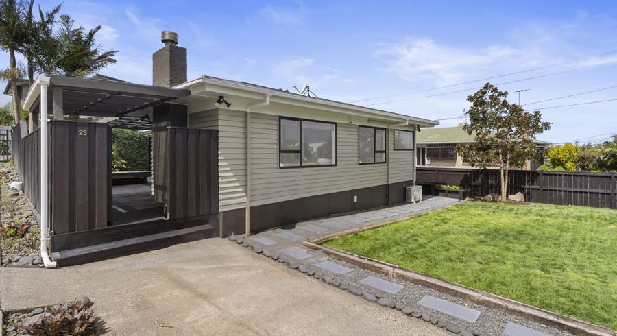  at 25 Putini Road, Mangere Bridge, Auckland