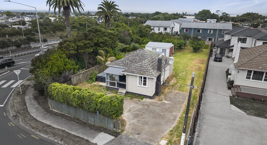  at 502 Massey Road, Mangere, Manukau City, Auckland