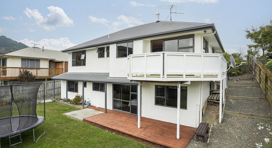  at 14 Olympus Way, Richmond