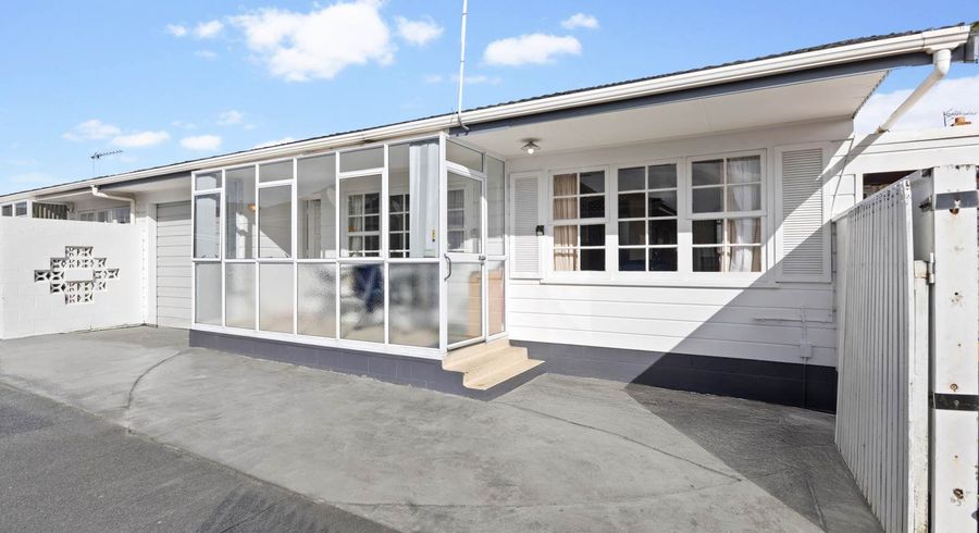  at 2/257 Shirley Road, Papatoetoe, Manukau City, Auckland