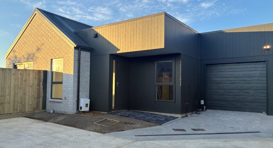  at 2/42 Briannarose Drive, Fitzroy, Hamilton, Waikato