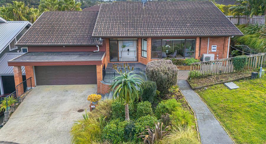  at 58 Bass Road, Albany, Auckland