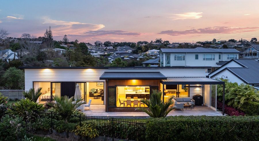  at 14 Odlin Lane, Red Beach, Whangaparāoa