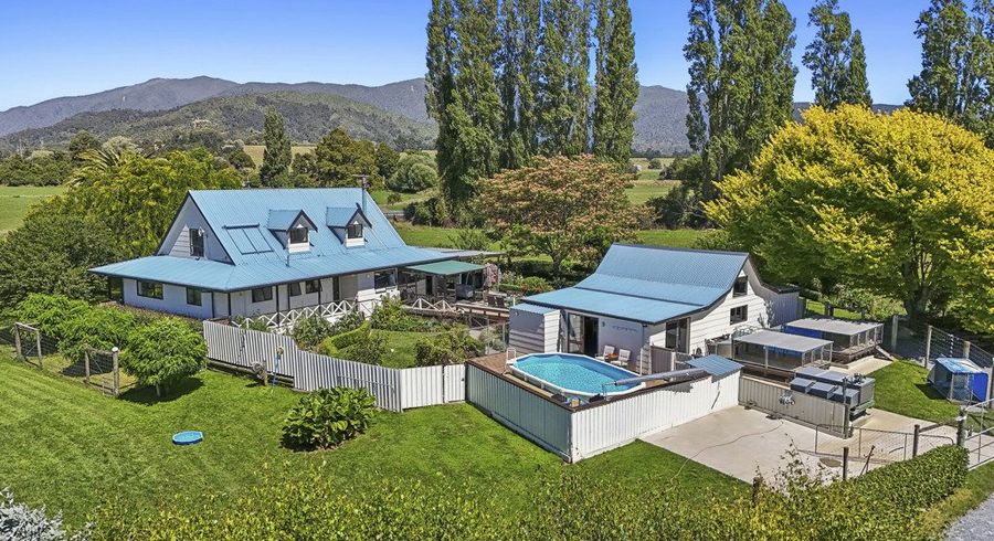  at 136 One Spec Road, Takaka, Tasman, Nelson / Tasman