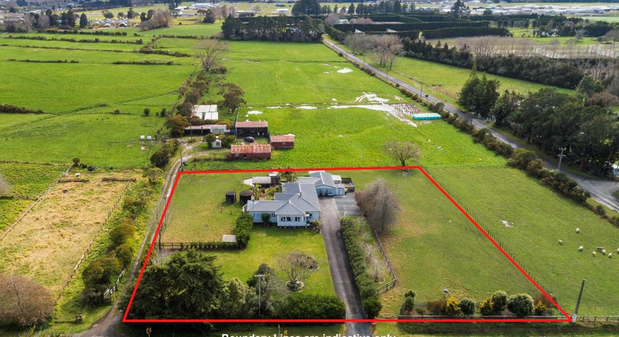  at 807 Papakura-Clevedon Road, Ardmore, Papakura