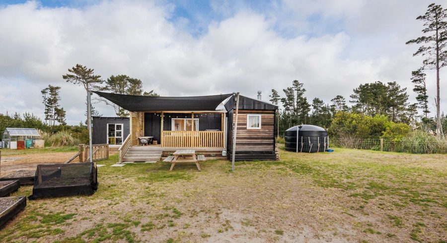  at 545 Himatangi Beach Road, Himatangi Beach