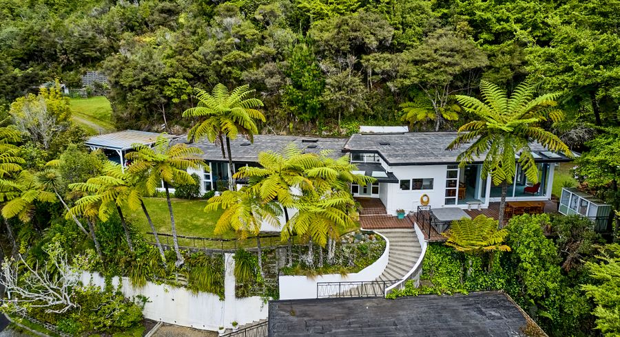  at 570 Stokes Valley Road, Stokes Valley, Lower Hutt