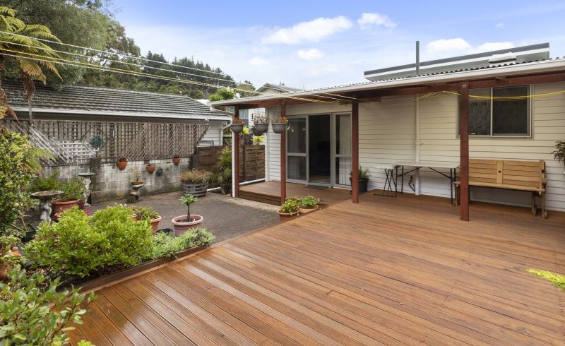  at 111 Thomas Street, Stokes Valley, Lower Hutt