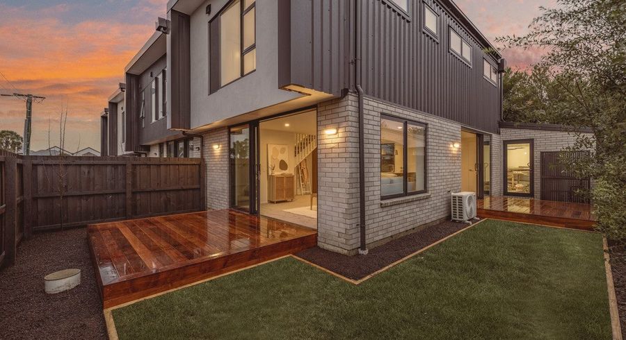  at 153 Springfield Road, St. Albans, Christchurch City, Canterbury