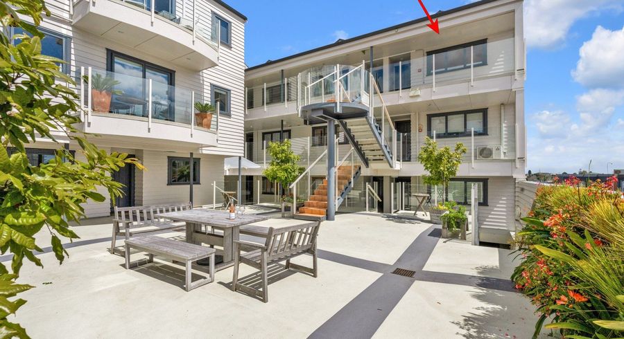  at 19/5 Cook Street, Howick, Auckland