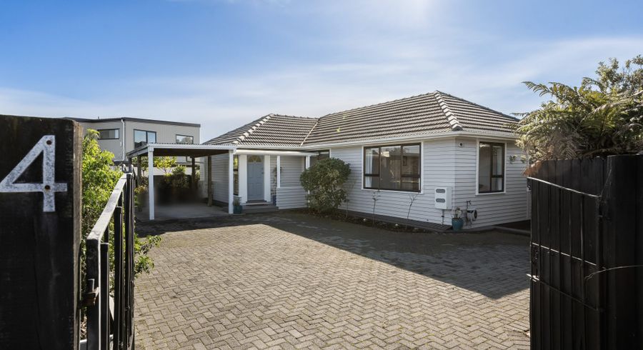  at 4 Stafson Lane, Te Atatu Peninsula, Waitakere City, Auckland
