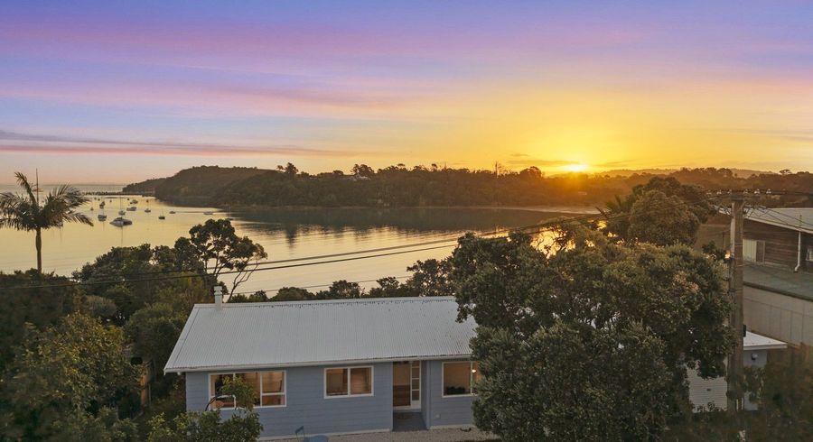  at 40 Shelly Beach Road, Surfdale, Waiheke Island, Auckland