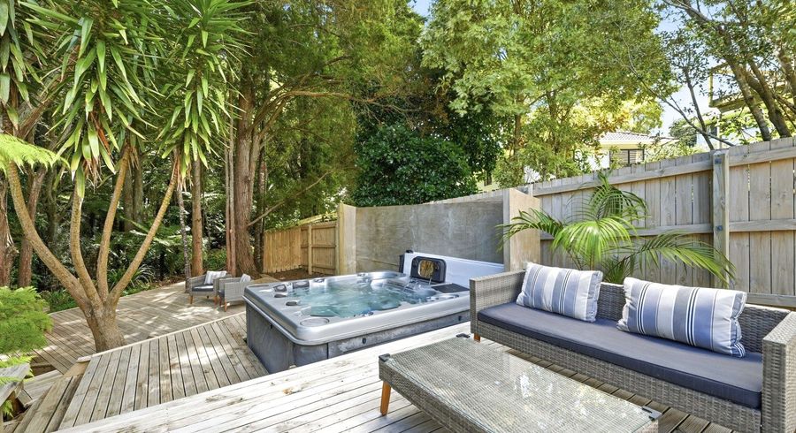  at 90B Eskdale Road, Birkdale, North Shore City, Auckland