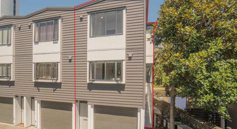  at 5 Sudbury Terrace, Parnell, Auckland