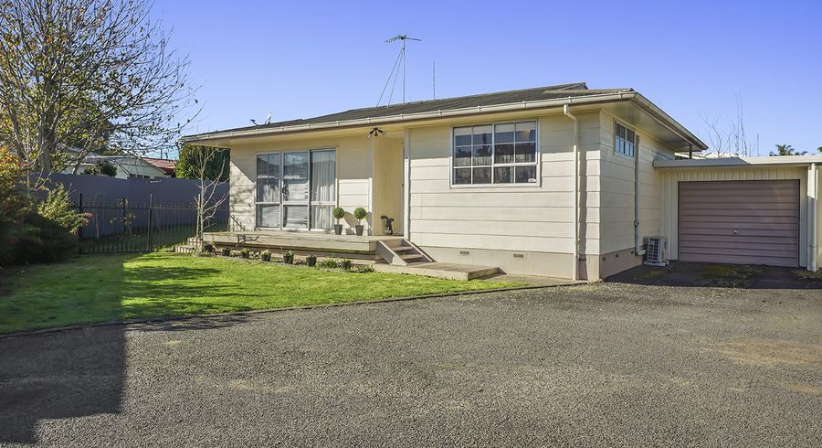  at 16A Lansdowne Crescent, Glenview, Hamilton, Waikato