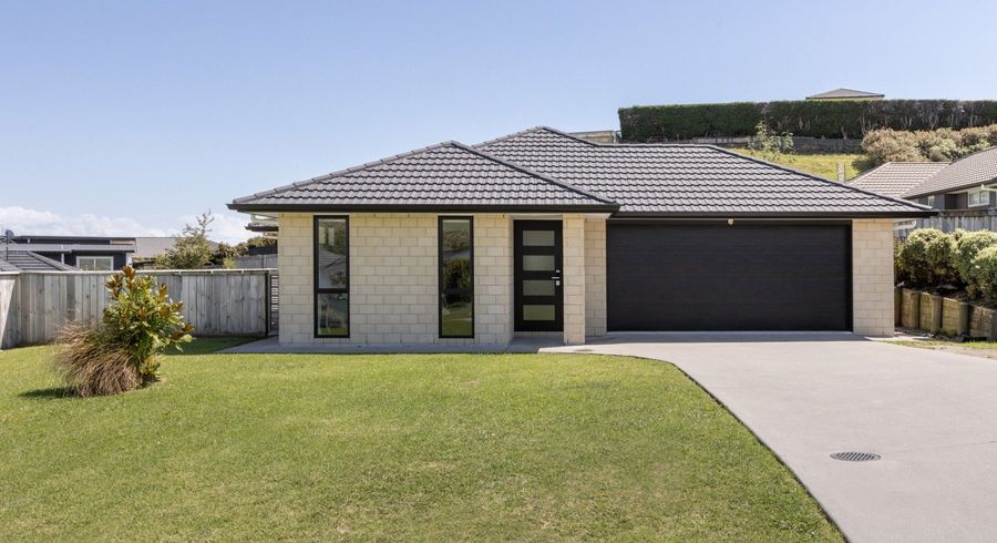  at 3 Antrim Glade, Welcome Bay, Tauranga