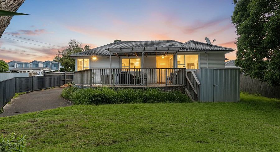  at 23 Anderson Avenue, Point England, Auckland City, Auckland