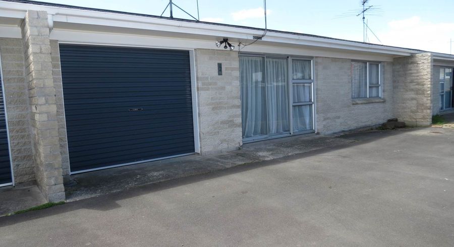  at 2/5 Maru Road, Takanini, Papakura, Auckland