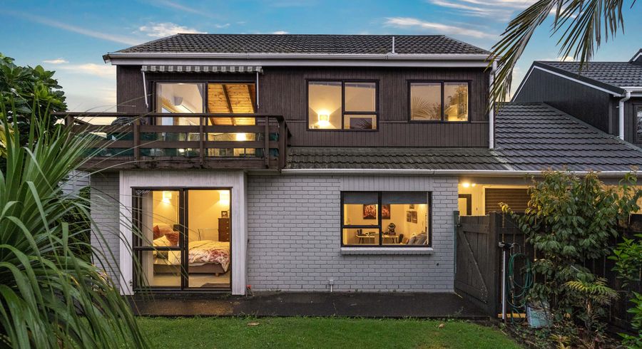  at 1/42 Shackleton Road, Mount Eden, Auckland