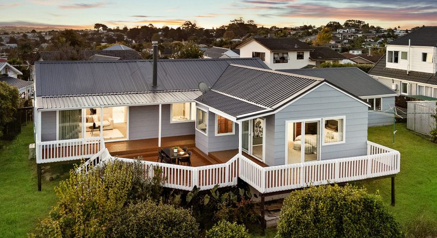  at 81 Luckens Road, West Harbour, Waitakere City, Auckland